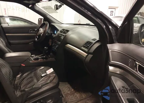 2018 Ford Explorer Xlt z USA, uszkodzony, nr VIN 1FM5K8D87JGC82785